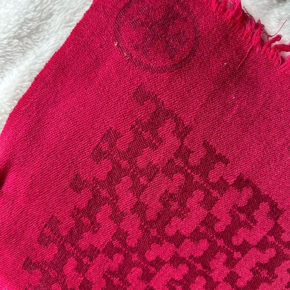 Tory Burch pink logo print wool blend 80" x 25" scarf wrap - Picture 1 of 13